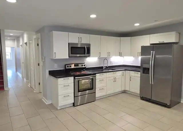 Property at 603 E Girard Ave Unit 3RD FLOOR, Philadelphia, PA, 19125, 3 beds, 2 baths, [object Object]