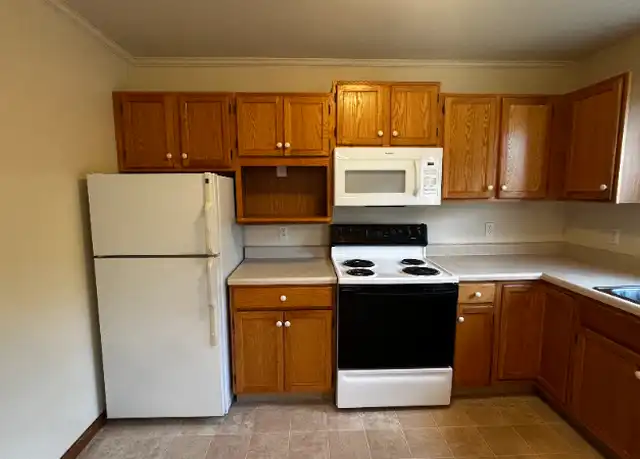 Property at 4351 Angela Ct Unit 4, Schenectady, NY, 12304, 2 beds, 1 bath, [object Object]
