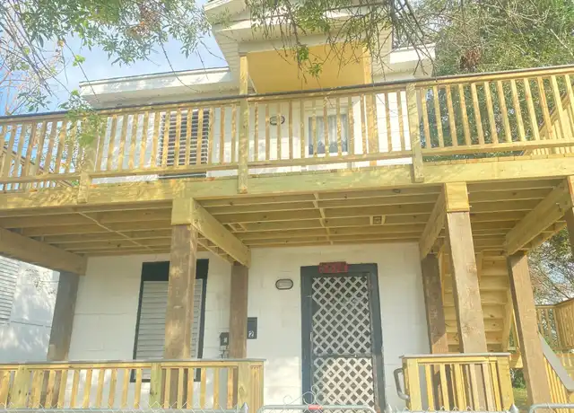Property at 5618 Avenue L Unit UP, Galveston, TX, 77551, 1 bed, 1 bath, [object Object]