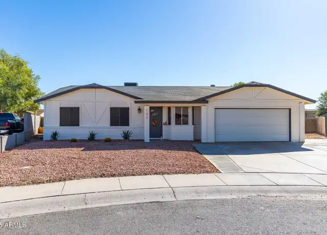 Property at 137 S Salt Cedar Pl, Chandler, AZ, 85225, 3 beds, 2 baths, [object Object]