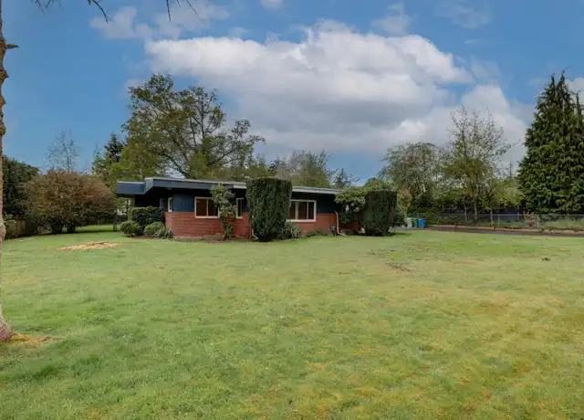 Property at 153 Jericho Ave NE, Renton, WA, 98059, 3 beds, 2 baths, [object Object]