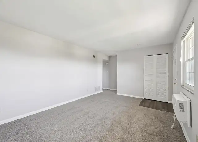 Photo of 5827 N Meadows Blvd, Columbus, OH 43229