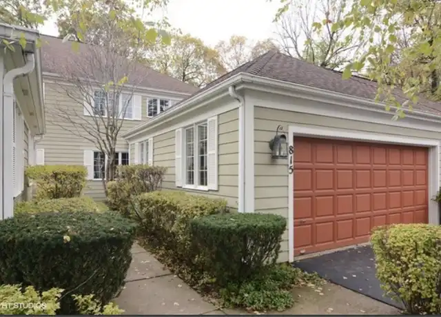 Property at 815 Suffield Sq, Lincolnshire, IL, 60069, 3 beds, 2.5 baths, [object Object]