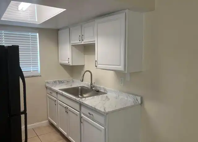 Property at 1885 40th Ave Unit 1, Vero Beach, FL, 32960, 2 beds, 1 bath, [object Object]