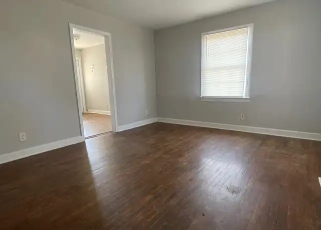 Property at 2735 Remington St, Charlotte, NC, 28216, 3 beds, 1 bath, [object Object]