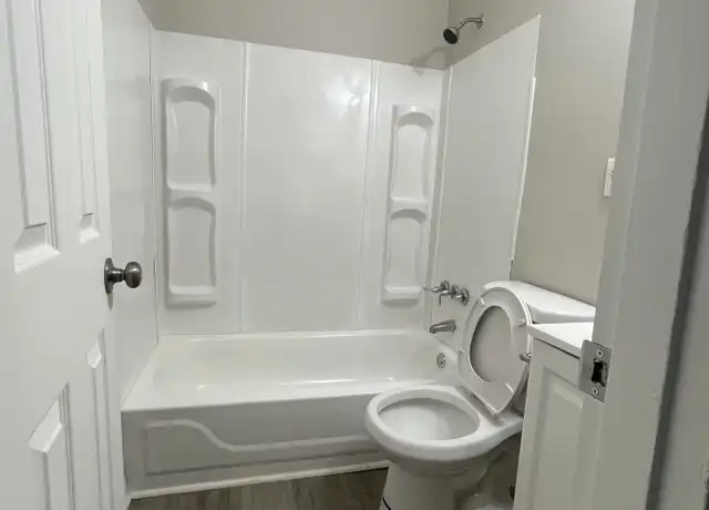 Property at 2735 Remington St, Charlotte, NC, 28216, 3 beds, 1 bath, [object Object]