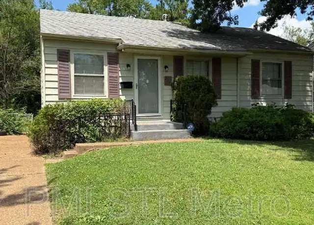 Property at 223 Midlothian Rd, Saint Louis, MO, 63137, 3 beds, 1 bath, [object Object]