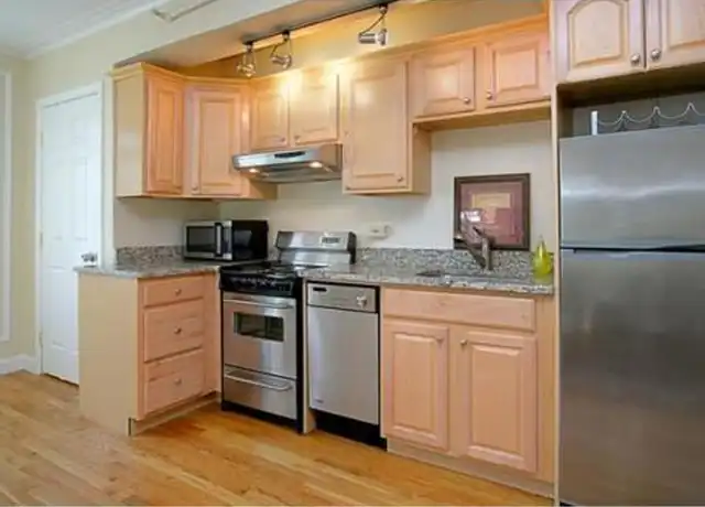 Property at 1454 Beacon St, Brookline, MA, 02446, 1 bed, 1 bath, [object Object]