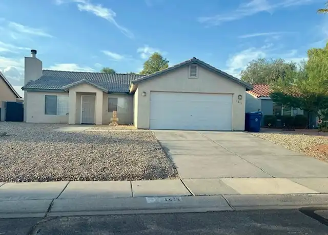 Property at 1611 Ash Ave, Bullhead City, AZ, 86442, 3 beds, 2 baths, [object Object]