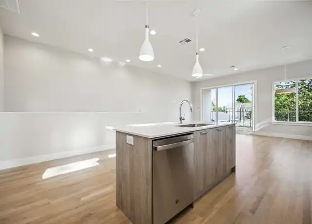 Property at 5314 Suez St, Houston, TX, 77020, 3 beds, 2.5 baths, [object Object]