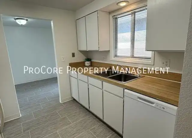 Property at 3051 N Linda Vista Ln, Boise, ID, 83704, 2 beds, 1 bath, [object Object]