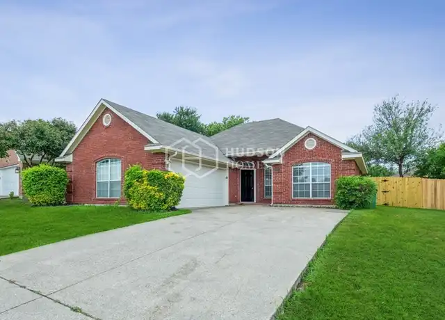 Property at 4925 Marcus Dr, Flower Mound, TX, 75028, 3 beds, 2 baths, [object Object]