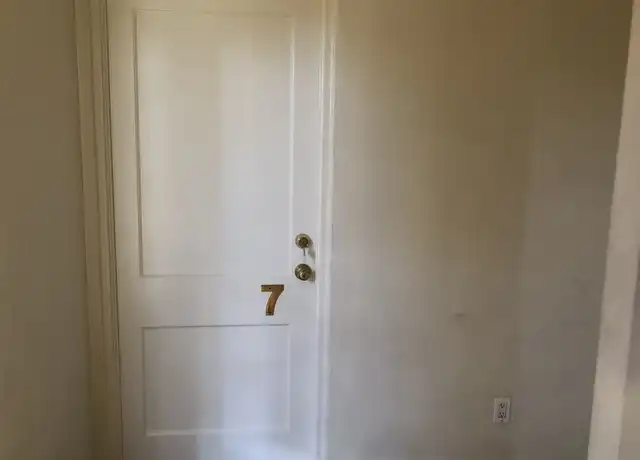 Property at 1404 Silver Ave SW Unit 02, Albuquerque, NM, 87104, 1 bed, 1 bath, [object Object]