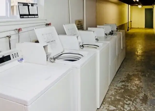 Property at 1006 Forest Ct Unit B06 1064 03, Kansas City, KS, 66103, 1 bed, 1 bath, [object Object]