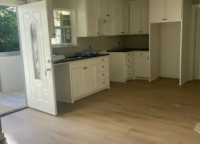 Property at 15831 Echo Glen Dr Unit C, Tyler, TX, 75703, 3 beds, 2 baths, [object Object]