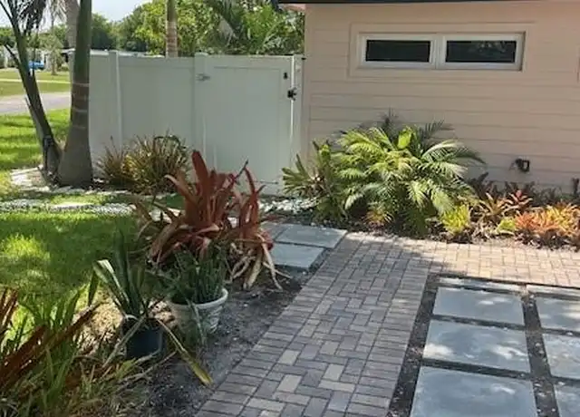 Property at 2016 NE 14th Ct Unit A, Fort Lauderdale, FL, 33304, 1 bed, 1 bath, [object Object]