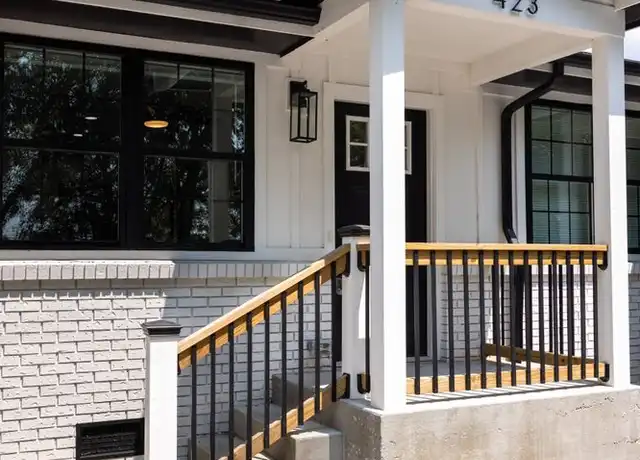 Property at 421 N 1st St Unit 429 N 1st, Clarksville, TN, 37040, 1 bed, 1 bath, [object Object]