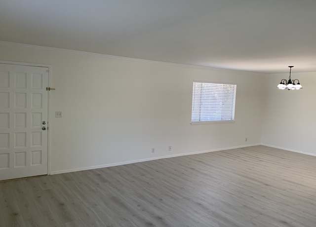 Photo of 175 E Highland Ave, Sierra Madre, CA 91024
