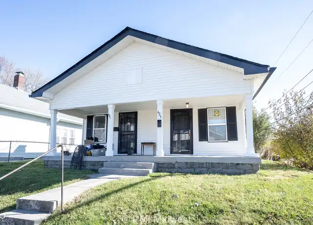 Property at 423 Villa Ave, Indianapolis, IN, 46201, 1 bed, 1 bath, [object Object]