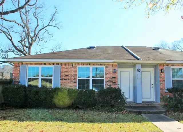 Property at 718 S Chappell Hill St, Brenham, TX, 77833, 1 bed, 1 bath, [object Object]