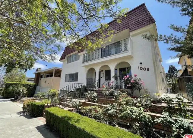 Property at 1008 17th St Unit 5, Santa Monica, CA, 90403, 3 beds, 2 baths, [object Object]