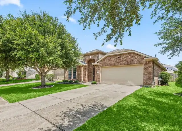 Property at 11010 Starling Creek Dr, Richmond, TX, 77406, 3 beds, 2 baths, [object Object]