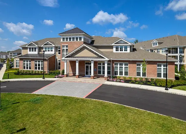Photo of 100 Woodstone Cir, Princeton, NJ 08540
