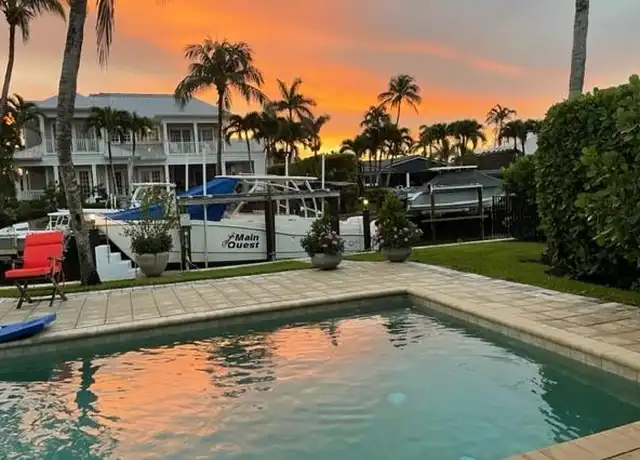 Property at 1645 Mullet Ct, Naples, FL, 34102, 4 beds, 4 baths, [object Object]