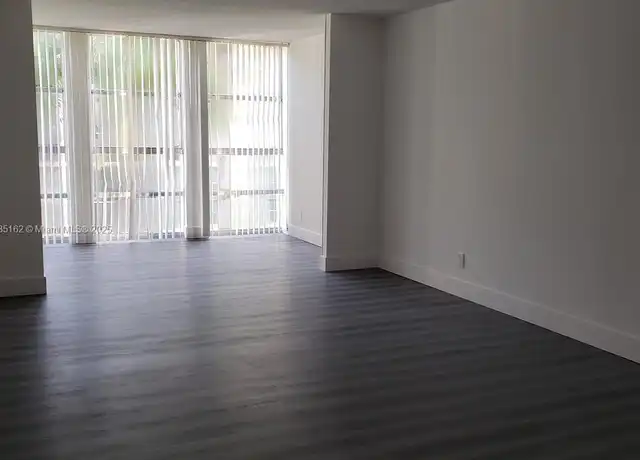 Property at 851 Three Islands Blvd #314, Hallandale Beach, FL, 33009, 1 bed, 1 bath, [object Object]