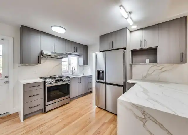 Property at 189 Hale St Unit Main, San Francisco, CA, 94134, 3 beds, 2 baths, [object Object]