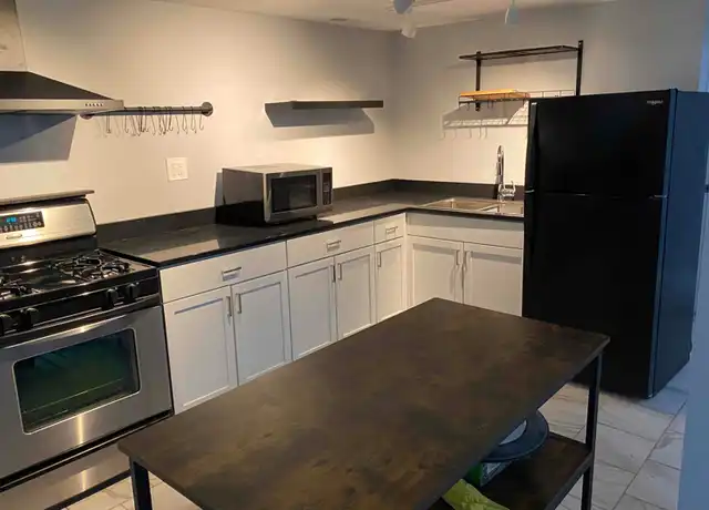 Property at 1249 N Mason Ave Unit A, Chicago, IL, 60651, 0 beds, 1 bath, [object Object]