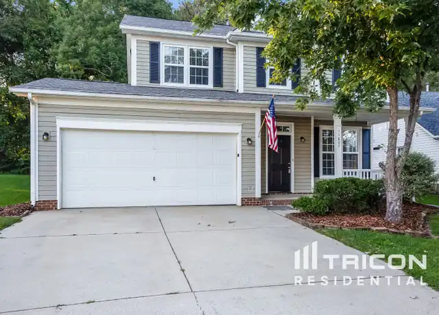 Property at 11807 Winter Pine Ln, Charlotte, NC, 28269, 3 beds, 2.5 baths, [object Object]