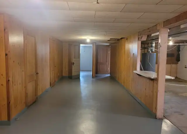 Property at 3115 E Seedling Mile Rd, Grand Island, NE, 68801, 5 beds, 1 bath, [object Object]