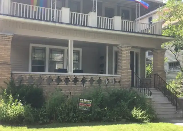 Property at 3132 Meadowbrook Blvd Unit 3, Cleveland Heights, OH, 44118, 1 bed, 1 bath, [object Object]