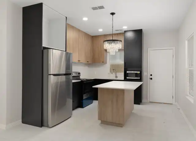 Property at 4508 Larkspur Ave Unit 3, McAllen, TX, 78501, 3 beds, 2 baths, [object Object]