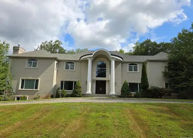 Property at 95 Fox Hedge Rd, Saddle River, NJ, 07458, 7 beds, 8.5 baths, [object Object]