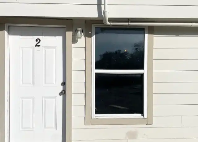 Property at 7515 Bayway Dr Unit 2, Baytown, TX, 77520, 1 bed, 1 bath, [object Object]