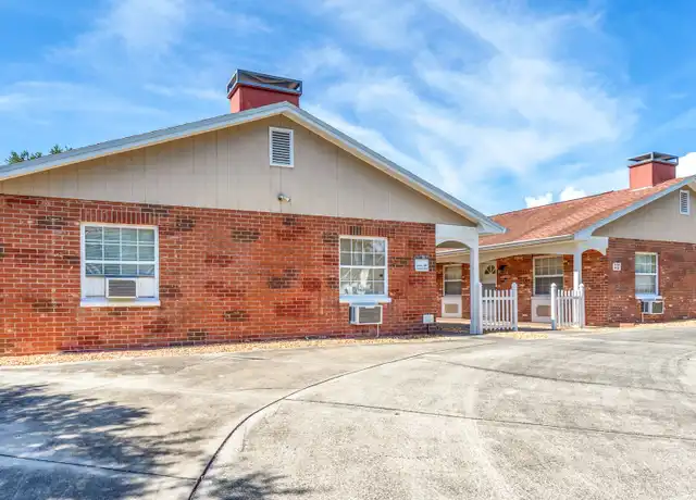Property at 1460 Cleveland St, Clearwater, FL, 33755, 1 bed, 1 bath, [object Object]
