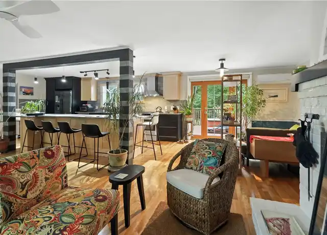 Property at 70 Lindley Ave, North Kingstown, RI, 02852, 3 beds, 2.5 baths, [object Object]