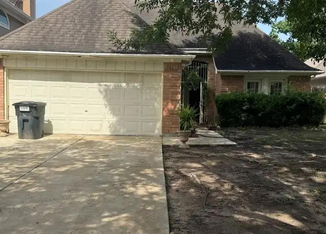 Property at 6918 Puerta Vista Ln, Houston, TX, 77083, 3 beds, 2 baths, [object Object]