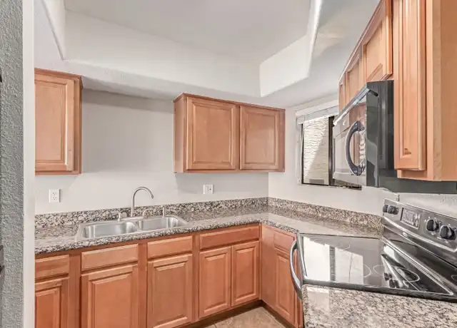 Property at 835 N Granite Reef Rd, Scottsdale, AZ, 85257, 2 beds, 2.5 baths, [object Object]