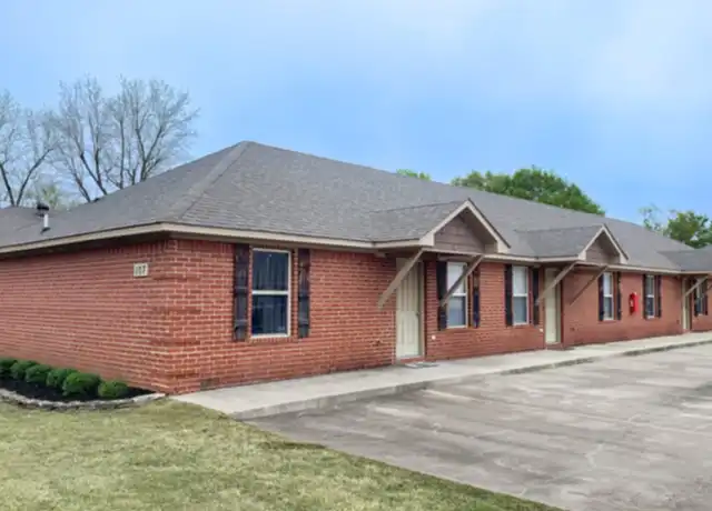 Property at 107 N Oak St Unit 15, Brookland, AR, 72417, 2 beds, 1 bath, [object Object]