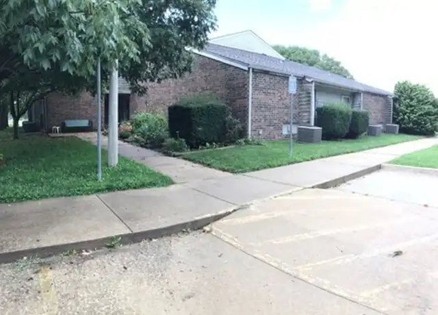 Property at 510 Plaza Dr Unit 09, Perry, KS, 66073, 1 bed, 1 bath, [object Object]