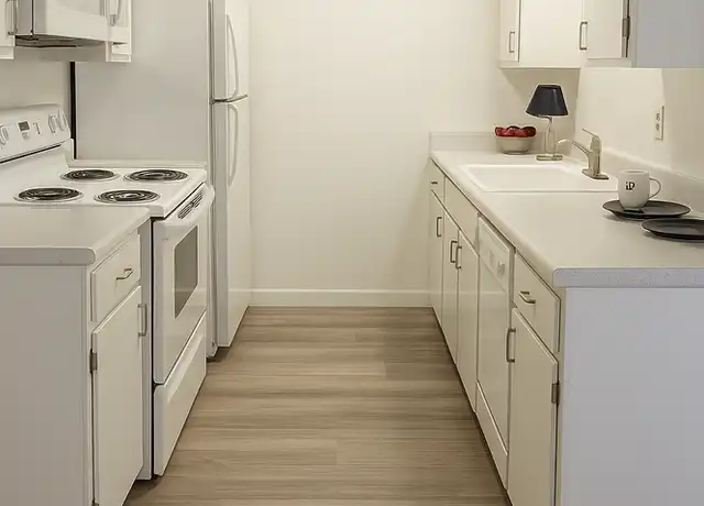 Property at 613 Second St Apt 10, Woodland, CA, 95695, 0 beds, 1 bath, [object Object]