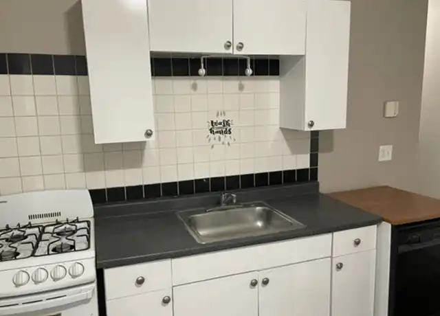 Property at 18 Edmonds St Unit 20 Edmonds, Rochester, NY, 14607, 1 bed, 1 bath, [object Object]