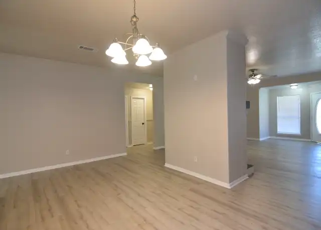 Property at 2106 Flagstaff Dr, Killeen, TX, 76543, 3 beds, 2 baths, [object Object]