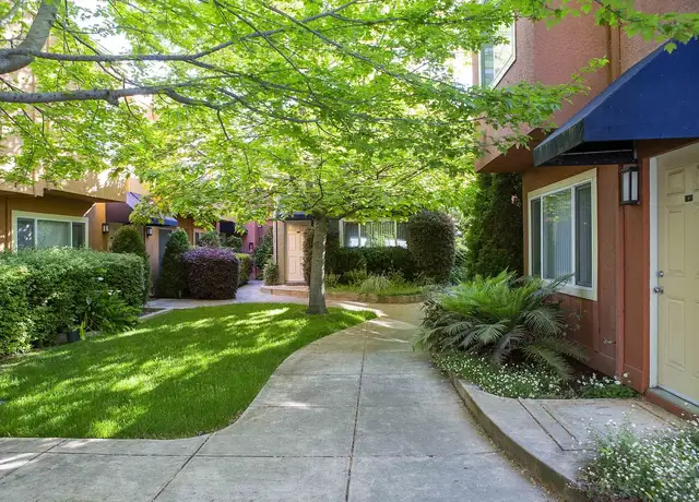 Photo of 2925 Monument Blvd, Concord, CA 94520
