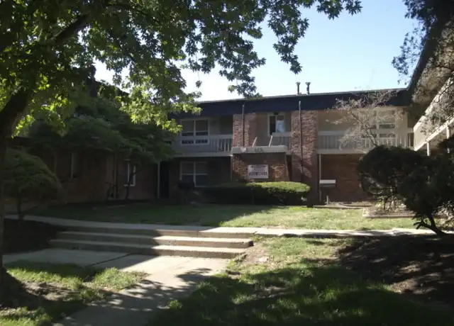 Property at 353 E 13th Ave Unit 353-2B, Columbus, OH, 43201, 2 beds, 1 bath, [object Object]