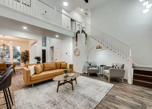 Property at 3933 Wisteria Ln, Haltom City, TX, 76137, 5 beds, 3.5 baths, [object Object]