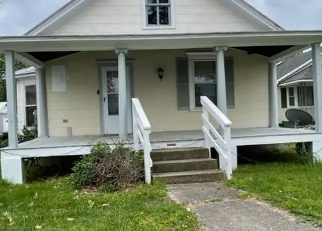 Property at 524 Lafayette St, Colonial Beach, VA, 22443, 2 beds, 1 bath, [object Object]